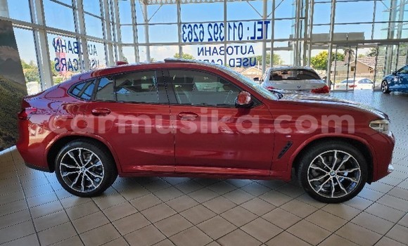 Acheter Occasion Voiture BMW X4 Rouge à Beitbridge, Matabeleland South Acheter Occasion Voiture BMW X4 Rouge à Beitbridge, Matabeleland South