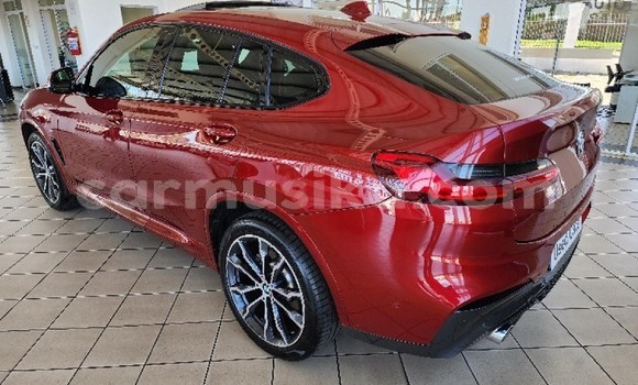 Acheter Occasion Voiture BMW X4 Rouge à Beitbridge, Matabeleland South Acheter Occasion Voiture BMW X4 Rouge à Beitbridge, Matabeleland South