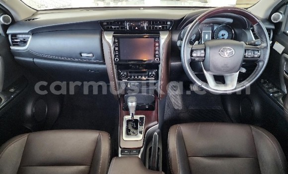 Acheter Occasion Voiture Toyota Fortuner Blanc à Epworth, Harare Acheter Occasion Voiture Toyota Fortuner Blanc à Epworth, Harare