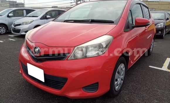 Nunua Ilio tumika Toyota Vitz Nyekundu Gari ndani ya Beitbridge nchini Matabeleland Kusini Nunua Ilio tumika Toyota Vitz Nyekundu Gari ndani ya Beitbridge nchini Matabeleland Kusini