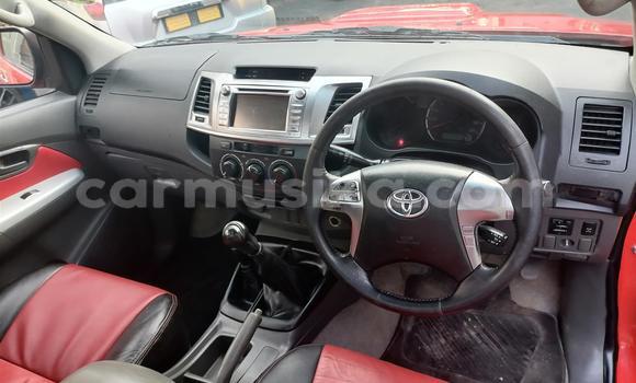 Buy Used Toyota Hilux Red Car in Beitbridge in Matabeleland South Buy Used Toyota Hilux Red Car in Beitbridge in Matabeleland South