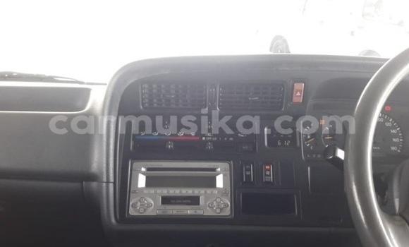 Acheter Occasion Voiture Toyota Hiace Blanc à Beitbridge, Matabeleland South Acheter Occasion Voiture Toyota Hiace Blanc à Beitbridge, Matabeleland South