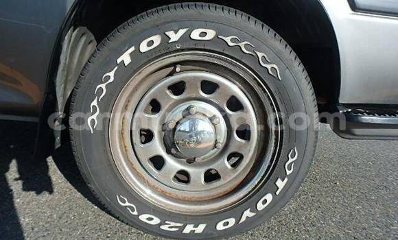 Nunua Ilio tumika Toyota Hiace Nyingine Gari ndani ya Beitbridge nchini Matabeleland Kusini Nunua Ilio tumika Toyota Hiace Nyingine Gari ndani ya Beitbridge nchini Matabeleland Kusini