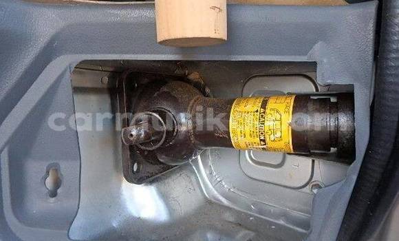 Nunua Ilio tumika Toyota Hiace Nyingine Gari ndani ya Beitbridge nchini Matabeleland Kusini Nunua Ilio tumika Toyota Hiace Nyingine Gari ndani ya Beitbridge nchini Matabeleland Kusini