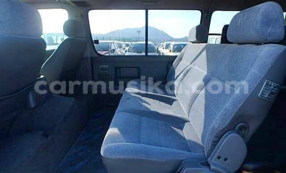 Nunua Ilio tumika Toyota Hiace Nyingine Gari ndani ya Beitbridge nchini Matabeleland Kusini Nunua Ilio tumika Toyota Hiace Nyingine Gari ndani ya Beitbridge nchini Matabeleland Kusini