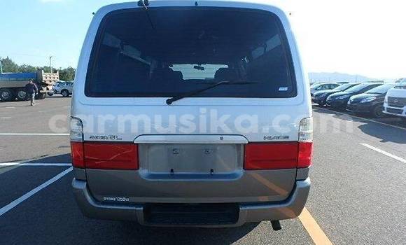 Nunua Ilio tumika Toyota Hiace Nyingine Gari ndani ya Beitbridge nchini Matabeleland Kusini Nunua Ilio tumika Toyota Hiace Nyingine Gari ndani ya Beitbridge nchini Matabeleland Kusini