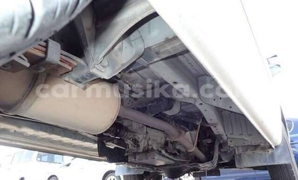 Buy Used Toyota Hiace White Car in Beitbridge in Matabeleland South Buy Used Toyota Hiace White Car in Beitbridge in Matabeleland South