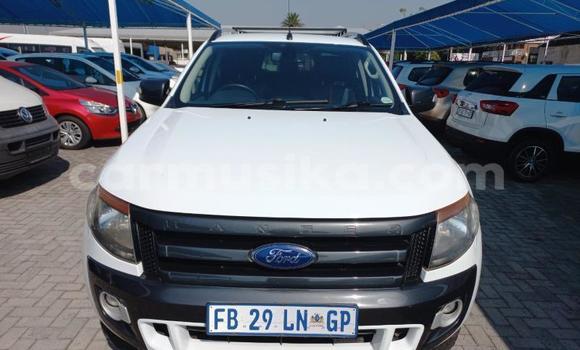 Buy Used Ford Ranger White Car in Beitbridge in Matabeleland South Buy Used Ford Ranger White Car in Beitbridge in Matabeleland South
