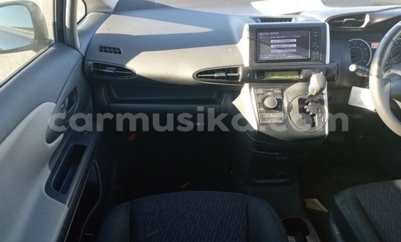 Acheter Occasion Voiture Toyota Wish Noir à Beitbridge, Matabeleland South Acheter Occasion Voiture Toyota Wish Noir à Beitbridge, Matabeleland South