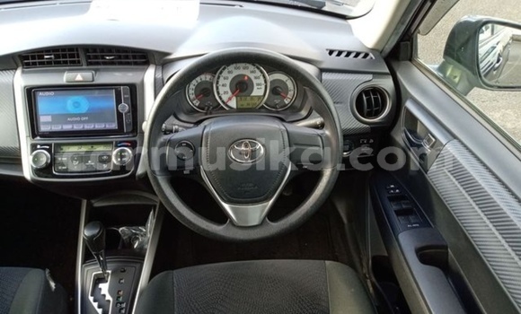 Buy Used Toyota Corolla Beige Car in Beitbridge in Matabeleland South Buy Used Toyota Corolla Beige Car in Beitbridge in Matabeleland South