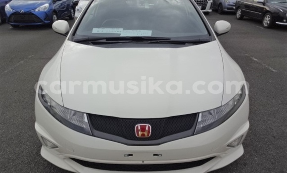 Buy Used Honda Civic Type R White Car in Beitbridge in Matabeleland South Buy Used Honda Civic Type R White Car in Beitbridge in Matabeleland South