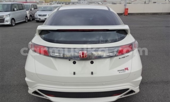 Buy Used Honda Civic Type R White Car in Beitbridge in Matabeleland South Buy Used Honda Civic Type R White Car in Beitbridge in Matabeleland South