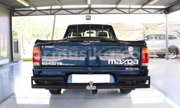 Tenga Tsaru Mazda B–series Bhuruu Mota in Beitbridge in Matabeleland South Tenga Tsaru Mazda B–series Bhuruu Mota in Beitbridge in Matabeleland South