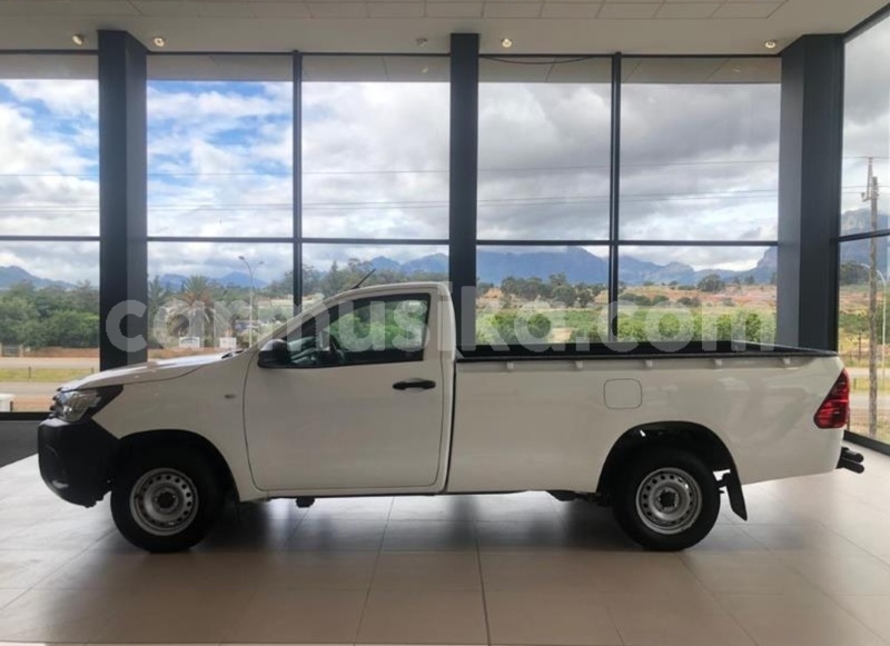 Big with watermark toyota hilux matabeleland south beitbridge 32449