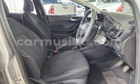 Acheter Occasion Voiture Ford Fiesta Gris à Belvédère, Harare Acheter Occasion Voiture Ford Fiesta Gris à Belvédère, Harare