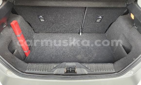 Acheter Occasion Voiture Ford Fiesta Gris à Belvédère, Harare Acheter Occasion Voiture Ford Fiesta Gris à Belvédère, Harare