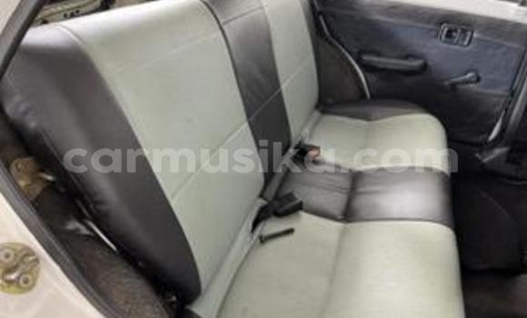 Nunua Ilio tumika Mazda 323 Nyingine Gari ndani ya Beitbridge nchini Matabeleland Kusini Nunua Ilio tumika Mazda 323 Nyingine Gari ndani ya Beitbridge nchini Matabeleland Kusini