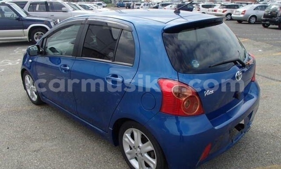 Buy Used Toyota Vitz Blue Car in Beitbridge in Matabeleland South Buy Used Toyota Vitz Blue Car in Beitbridge in Matabeleland South