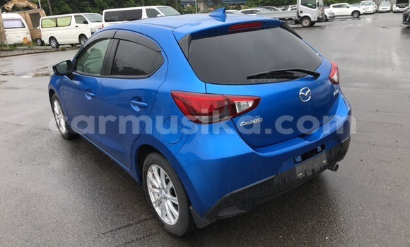 Acheter Occasion Voiture Mazda Demio Bleu à Beitbridge, Matabeleland South Acheter Occasion Voiture Mazda Demio Bleu à Beitbridge, Matabeleland South