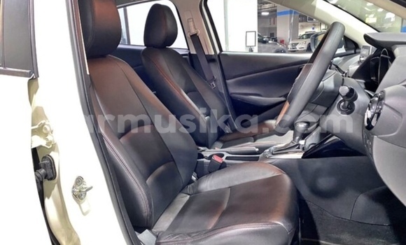 Buy Used Mazda 2 White Car in Beitbridge in Matabeleland South Buy Used Mazda 2 White Car in Beitbridge in Matabeleland South