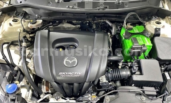 Buy Used Mazda 2 White Car in Beitbridge in Matabeleland South Buy Used Mazda 2 White Car in Beitbridge in Matabeleland South