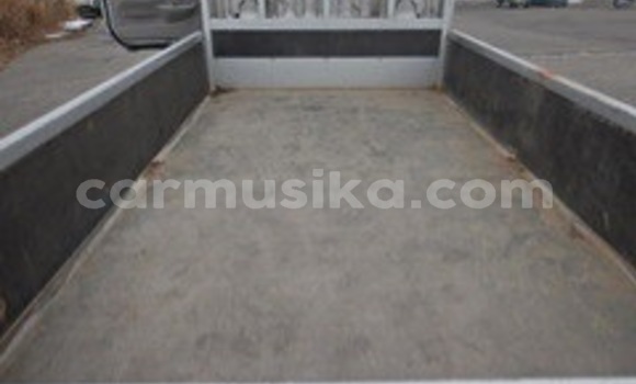 Buy Used Toyota Dyna Silver Truck in Beitbridge in Matabeleland South Buy Used Toyota Dyna Silver Truck in Beitbridge in Matabeleland South