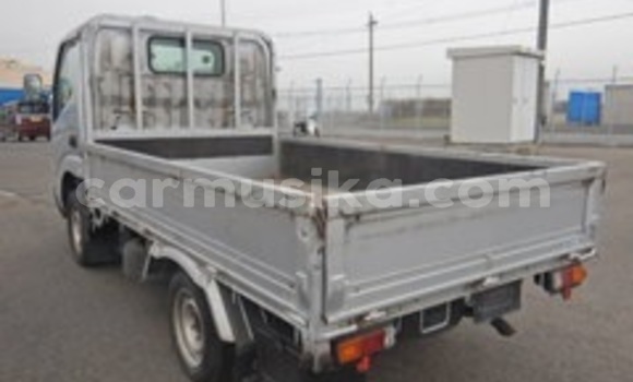 Buy Used Toyota Dyna Silver Truck in Beitbridge in Matabeleland South Buy Used Toyota Dyna Silver Truck in Beitbridge in Matabeleland South