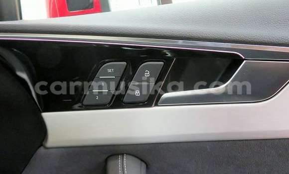 Acheter Occasion Voiture Audi A4 Rouge à Beitbridge, Matabeleland South Acheter Occasion Voiture Audi A4 Rouge à Beitbridge, Matabeleland South