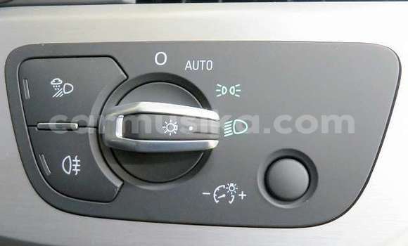 Acheter Occasion Voiture Audi A4 Rouge à Beitbridge, Matabeleland South Acheter Occasion Voiture Audi A4 Rouge à Beitbridge, Matabeleland South