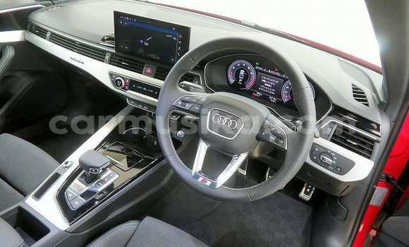 Acheter Occasion Voiture Audi A4 Rouge à Beitbridge, Matabeleland South Acheter Occasion Voiture Audi A4 Rouge à Beitbridge, Matabeleland South