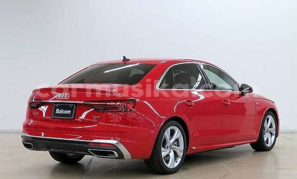 Acheter Occasion Voiture Audi A4 Rouge à Beitbridge, Matabeleland South Acheter Occasion Voiture Audi A4 Rouge à Beitbridge, Matabeleland South