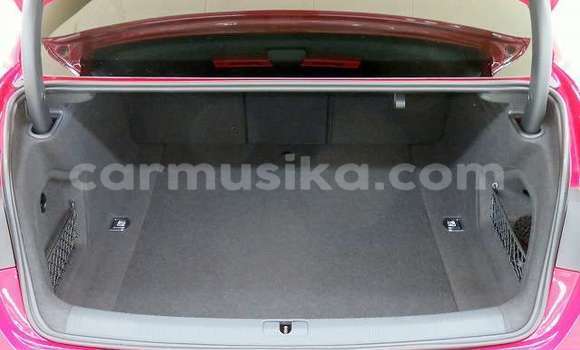 Acheter Occasion Voiture Audi A4 Rouge à Beitbridge, Matabeleland South Acheter Occasion Voiture Audi A4 Rouge à Beitbridge, Matabeleland South