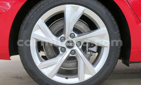 Acheter Occasion Voiture Audi A4 Rouge à Beitbridge, Matabeleland South Acheter Occasion Voiture Audi A4 Rouge à Beitbridge, Matabeleland South