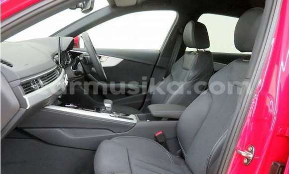 Acheter Occasion Voiture Audi A4 Rouge à Beitbridge, Matabeleland South Acheter Occasion Voiture Audi A4 Rouge à Beitbridge, Matabeleland South