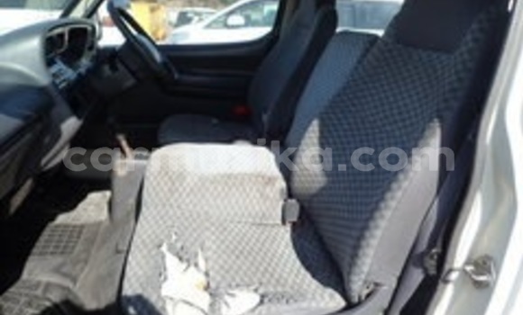 Acheter Occasion Voiture Toyota Hiace Blanc à Beitbridge, Matabeleland South Acheter Occasion Voiture Toyota Hiace Blanc à Beitbridge, Matabeleland South