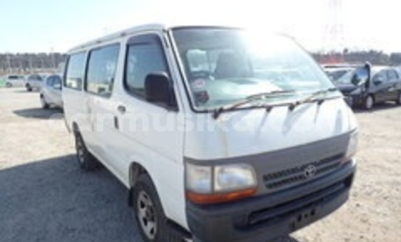 Acheter Occasion Voiture Toyota Hiace Blanc à Beitbridge, Matabeleland South Acheter Occasion Voiture Toyota Hiace Blanc à Beitbridge, Matabeleland South