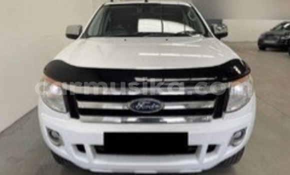 Acheter Occasion Voiture Ford Ranger Blanc à Beitbridge, Matabeleland South Acheter Occasion Voiture Ford Ranger Blanc à Beitbridge, Matabeleland South