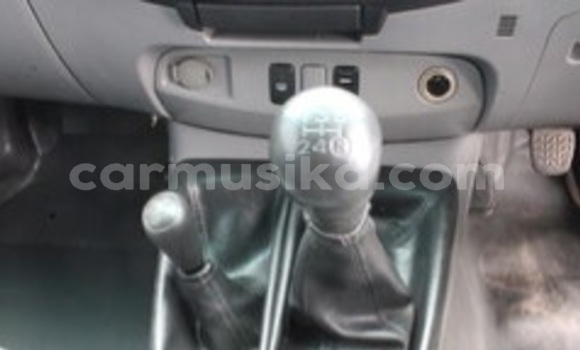 Nunua Ilio tumika Toyota Hilux Nyeupe Gari ndani ya Beitbridge nchini Matabeleland Kusini Nunua Ilio tumika Toyota Hilux Nyeupe Gari ndani ya Beitbridge nchini Matabeleland Kusini