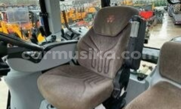 Acheter Import Utilitaire Hino 300 Rouge à Beitbridge, Matabeleland South Acheter Import Utilitaire Hino 300 Rouge à Beitbridge, Matabeleland South