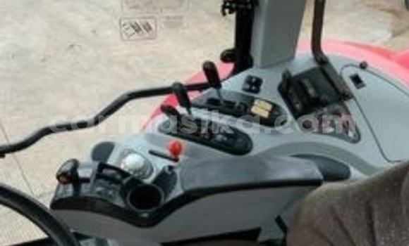 Acheter Import Utilitaire Hino 300 Rouge à Beitbridge, Matabeleland South Acheter Import Utilitaire Hino 300 Rouge à Beitbridge, Matabeleland South