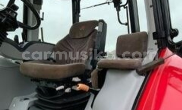 Acheter Import Utilitaire Hino 300 Rouge à Beitbridge, Matabeleland South Acheter Import Utilitaire Hino 300 Rouge à Beitbridge, Matabeleland South