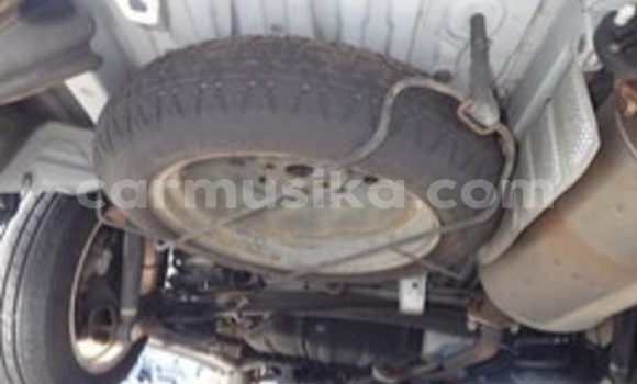 Acheter Occasion Voiture Toyota Alphard Blanc à Beitbridge, Matabeleland South Acheter Occasion Voiture Toyota Alphard Blanc à Beitbridge, Matabeleland South