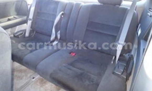 Acheter Occasion Voiture Toyota Alphard Blanc à Beitbridge, Matabeleland South Acheter Occasion Voiture Toyota Alphard Blanc à Beitbridge, Matabeleland South