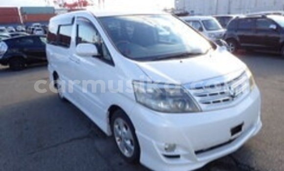 Acheter Occasion Voiture Toyota Alphard Blanc à Beitbridge, Matabeleland South Acheter Occasion Voiture Toyota Alphard Blanc à Beitbridge, Matabeleland South