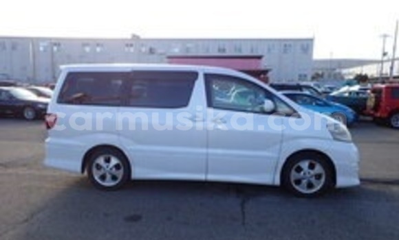 Acheter Occasion Voiture Toyota Alphard Blanc à Beitbridge, Matabeleland South Acheter Occasion Voiture Toyota Alphard Blanc à Beitbridge, Matabeleland South