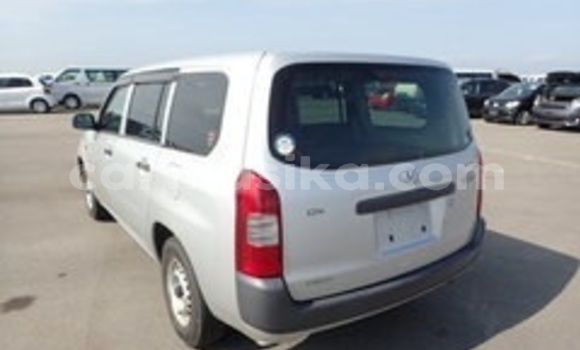 Acheter Occasion Voiture Toyota Probox Gris à Beitbridge, Matabeleland South Acheter Occasion Voiture Toyota Probox Gris à Beitbridge, Matabeleland South