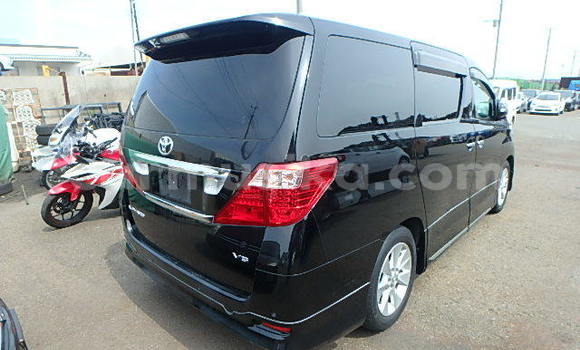Tenga Tsaru Toyota Alphard Nhema Mota in Beitbridge in Matabeleland South Tenga Tsaru Toyota Alphard Nhema Mota in Beitbridge in Matabeleland South