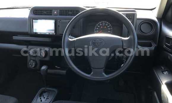 Tenga Tsaru Toyota Probox Zvimwe Mota in Beitbridge in Matabeleland South Tenga Tsaru Toyota Probox Zvimwe Mota in Beitbridge in Matabeleland South