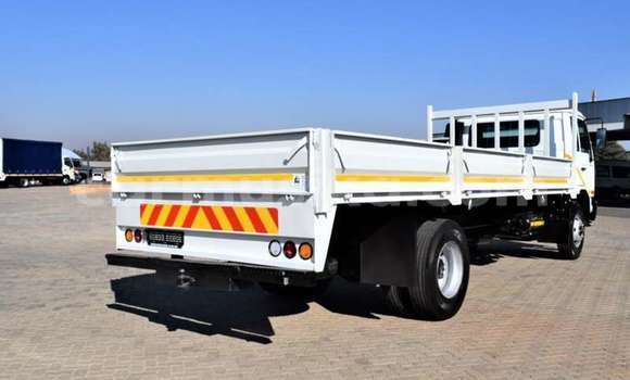 Buy Used Nissan UD White Truck in Beitbridge in Matabeleland South Buy Used Nissan UD White Truck in Beitbridge in Matabeleland South