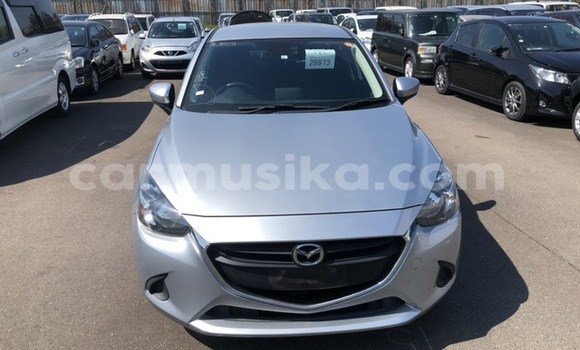 Nunua Ilio tumika Mazda Axela Fedha Gari ndani ya Beitbridge nchini Matabeleland Kusini Nunua Ilio tumika Mazda Axela Fedha Gari ndani ya Beitbridge nchini Matabeleland Kusini